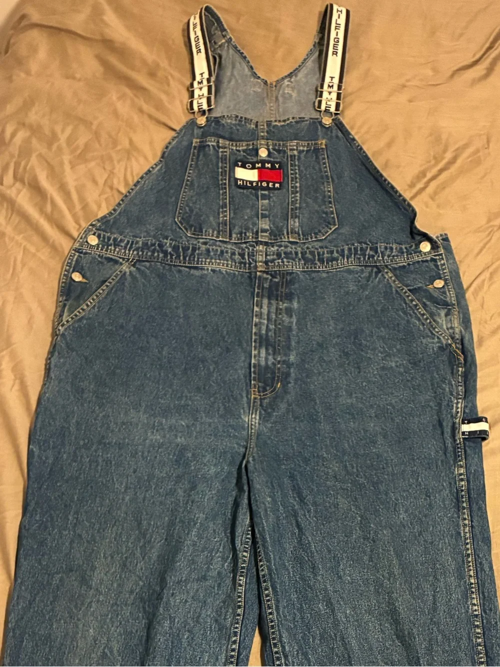 Vintage 90s Tommy Hilfiger Carpenter Baggy Denim Bib Overalls Spellout Strap